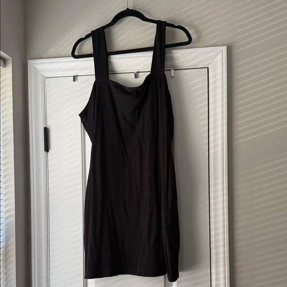 Old Navy Dresses & Skirts - Old Navy Black Mini Dress